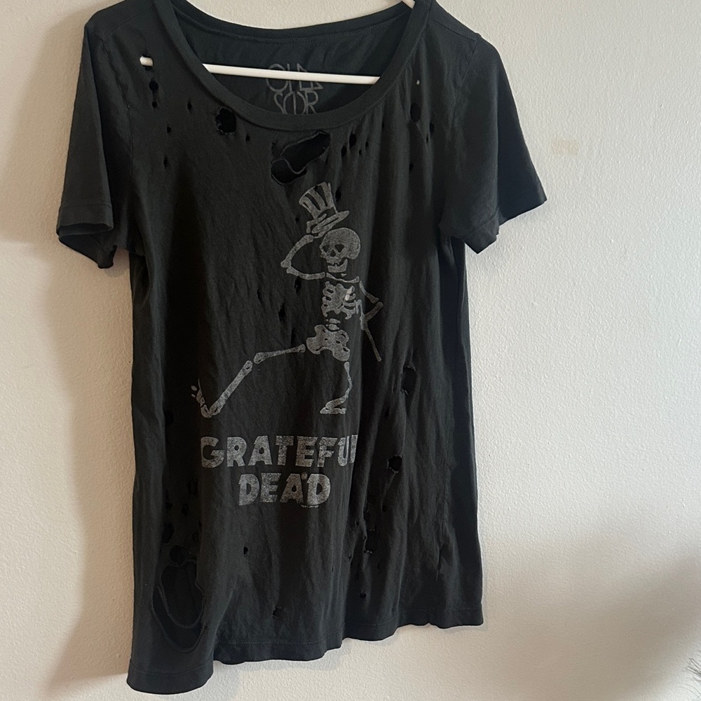 Chaser Distressed Black Grateful Dead Tee Purposely Distressed - Preloved
